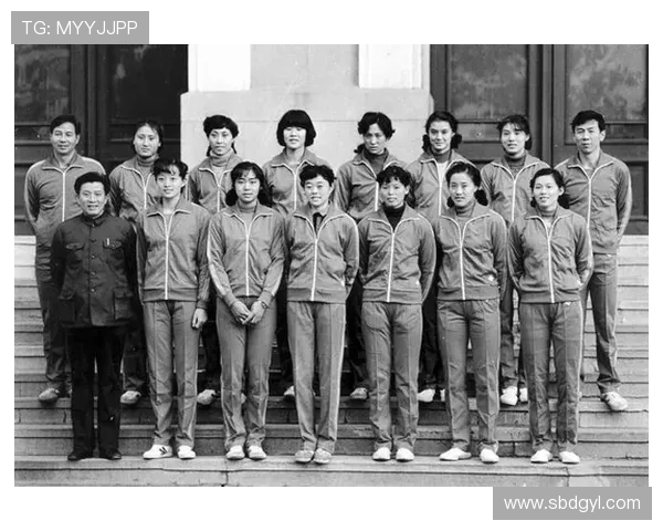 邓亚萍深情回忆姚明的拼搏精神与体育精神的传承与发展